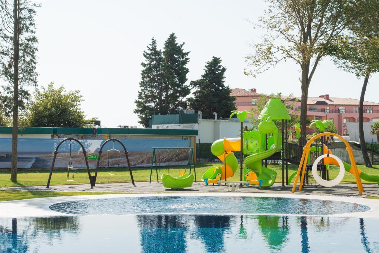 Flamingo Beach Hotel 써니비치 외부 사진