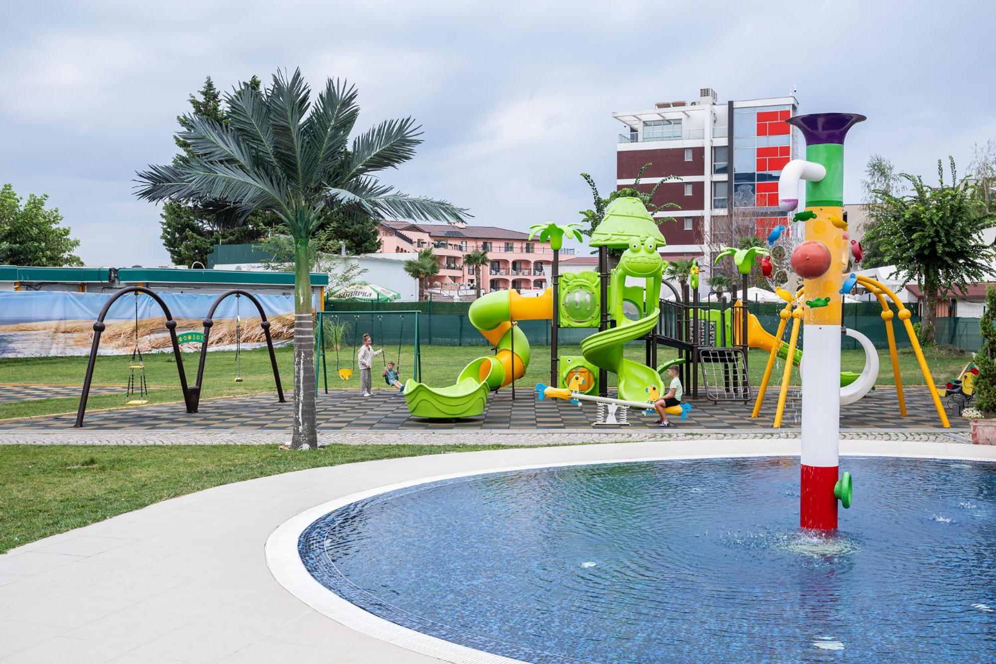 Flamingo Beach Hotel 써니비치 외부 사진