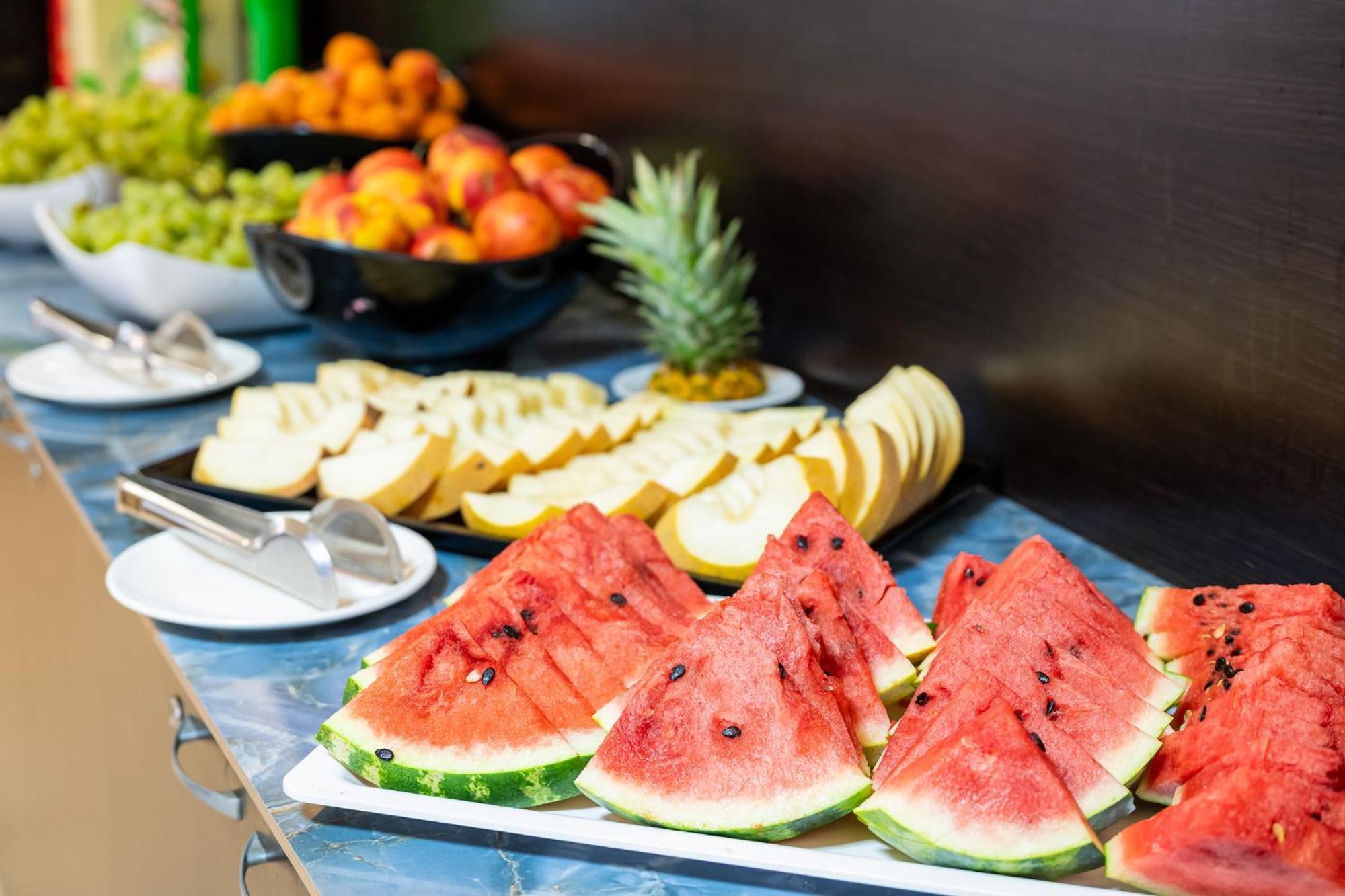 Flamingo Beach Hotel 써니비치 외부 사진