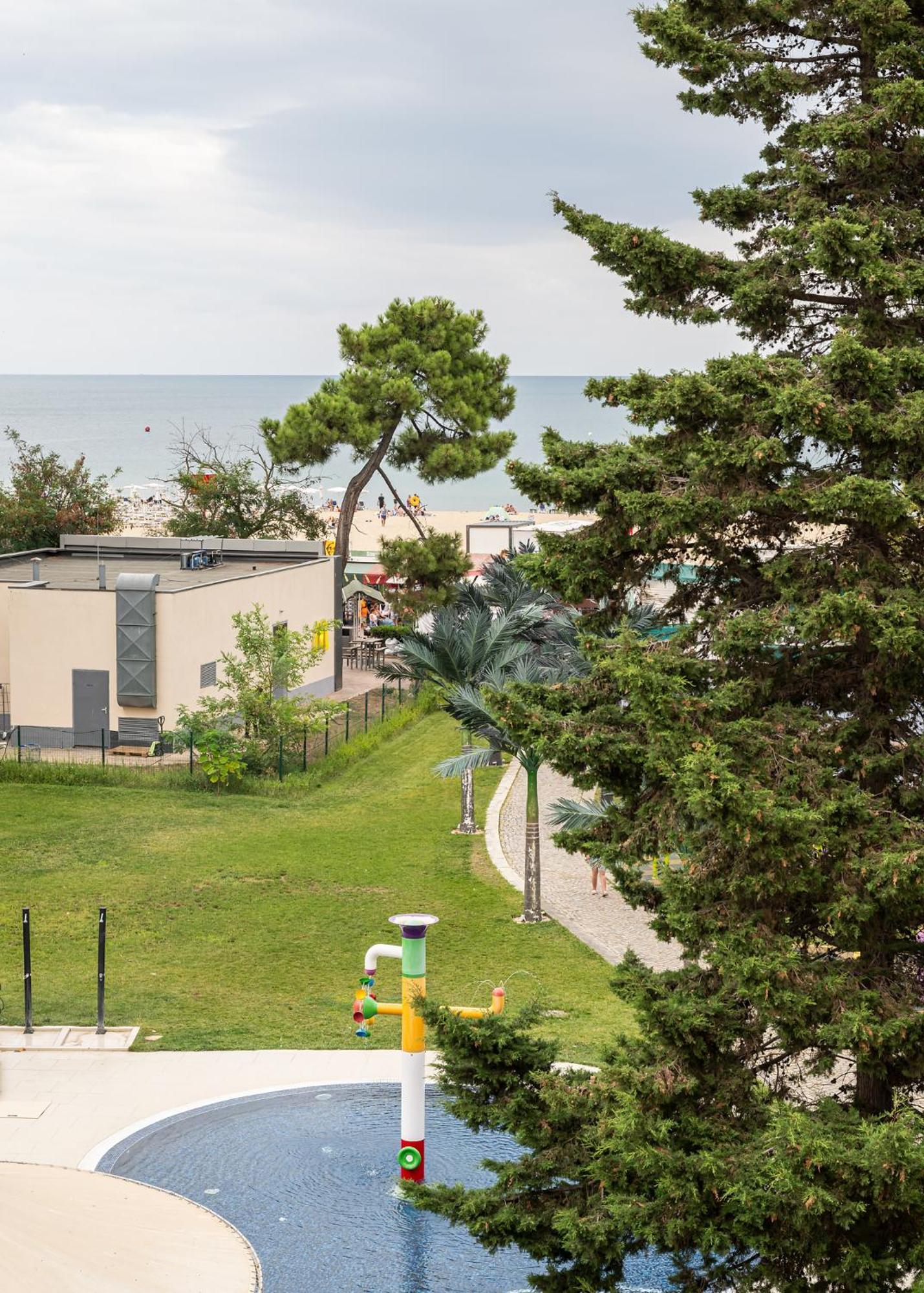 Flamingo Beach Hotel 써니비치 외부 사진